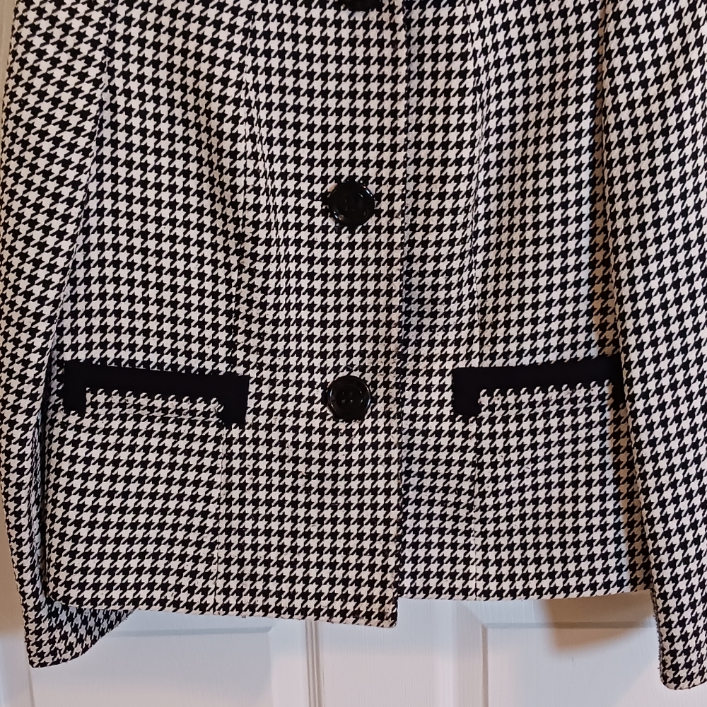 Long sleeved jacket